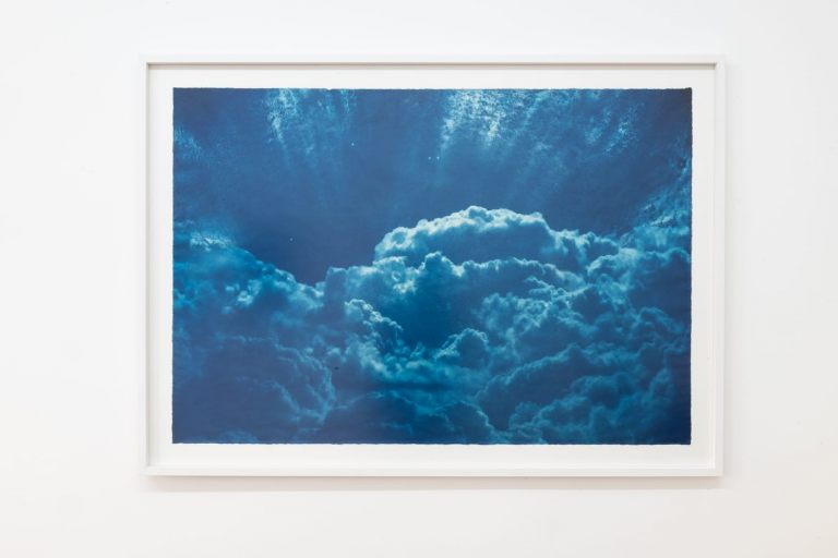 Kathrin Edwards_blue memories and a light sky_JRitterskamp_2025_Düsseldorf_011